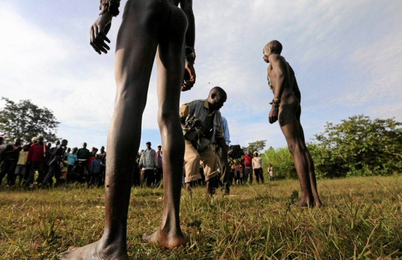 Ритуал обрезания в Кении-13
