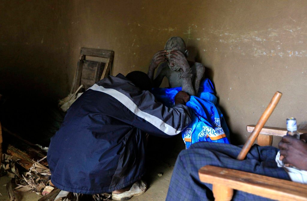 Ritual obrezaniya v Kenii 9 Ритуал обрезания: так становятся мужчинами в Кении