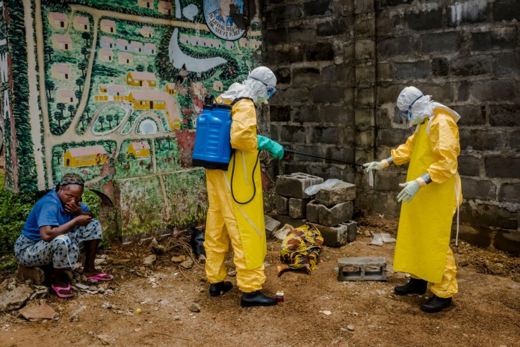 foto virus Ebola 16 Фоторепортаж о распространении вируса Эбола