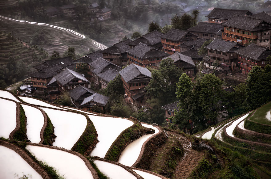 10. Горная деревня в Китае.