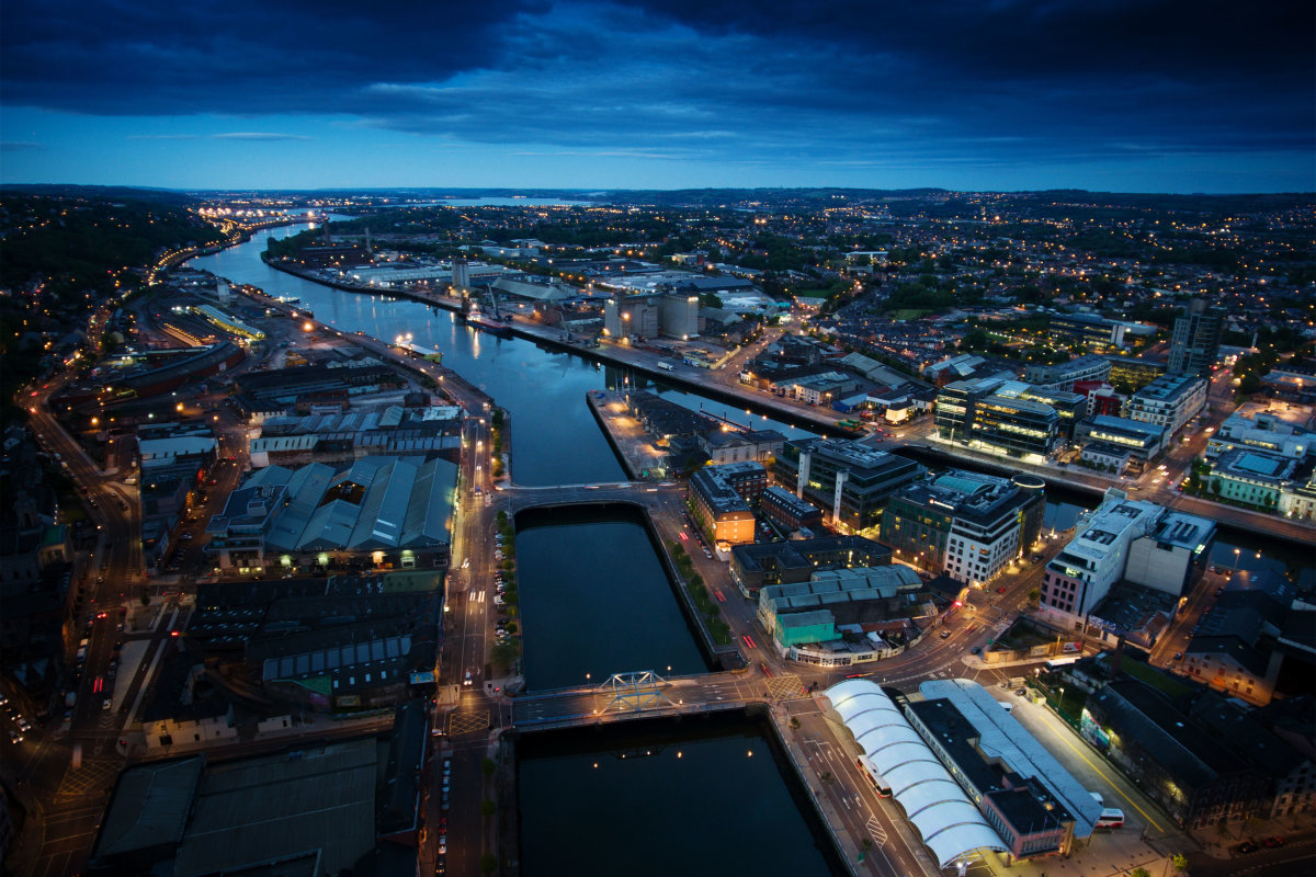4. Корк – второй по величине город в Ирландии с населением более 300 000 человек. 