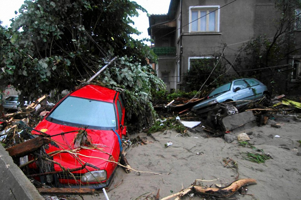 наводнение в Болгарии-13