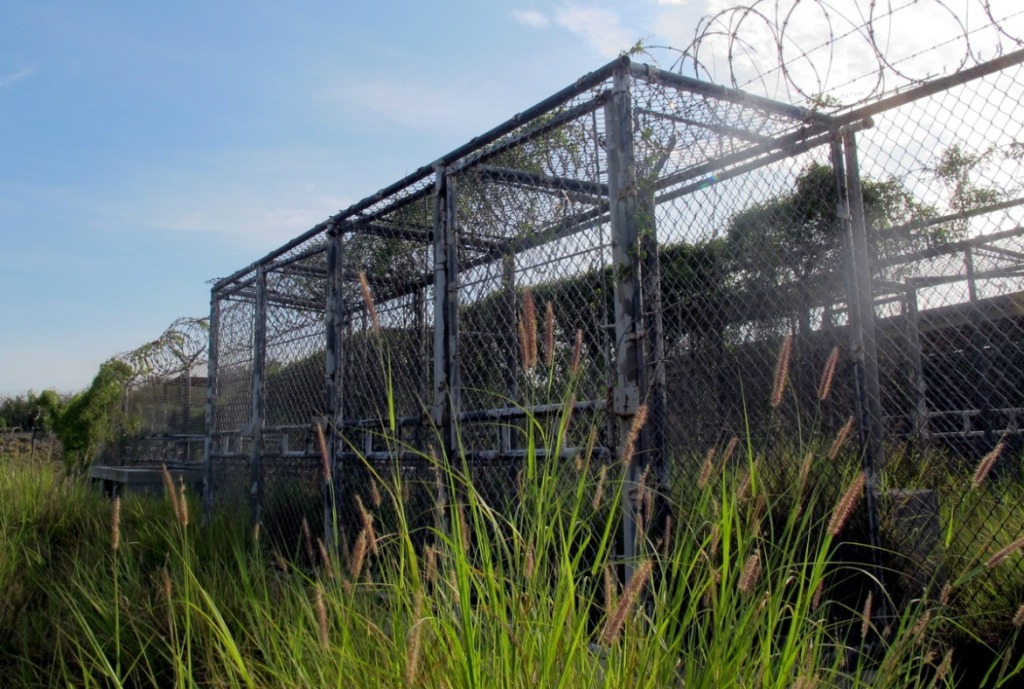 Клетки для заключенных Гуантанамо