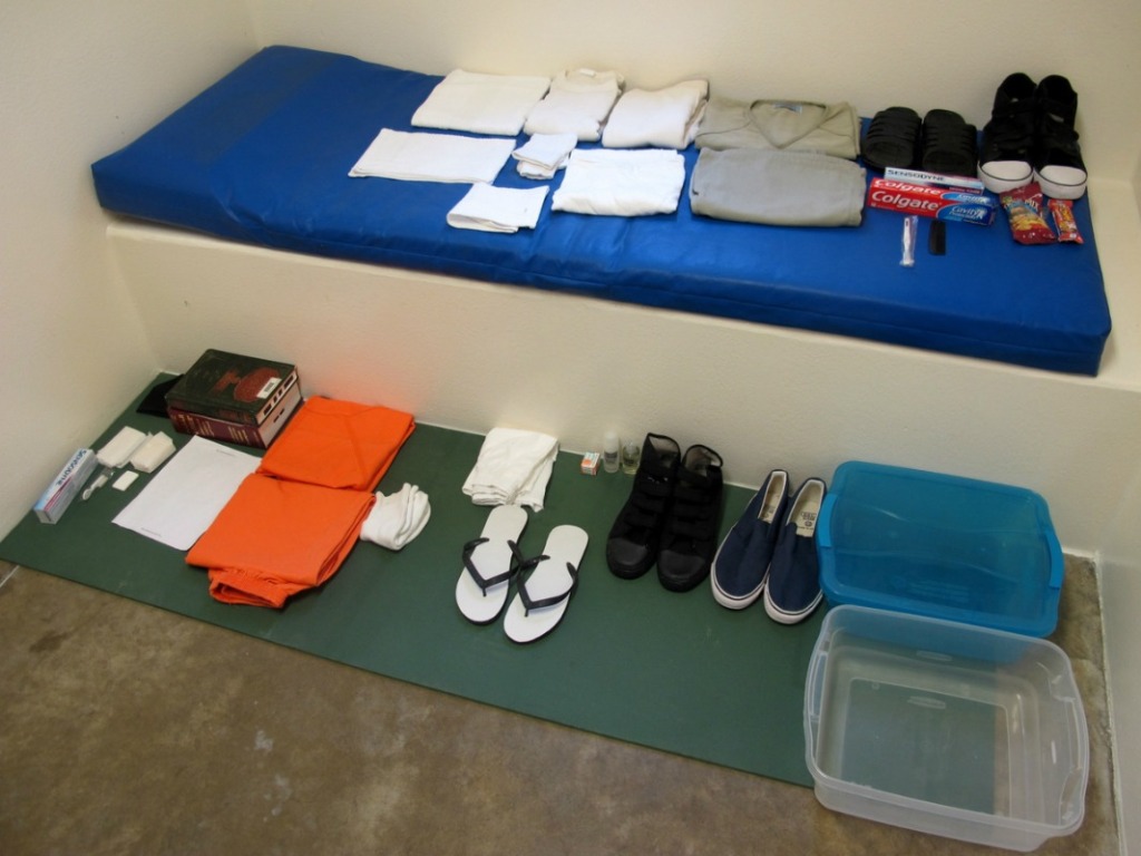 Гуантанамо - тюрьма для террористов-12