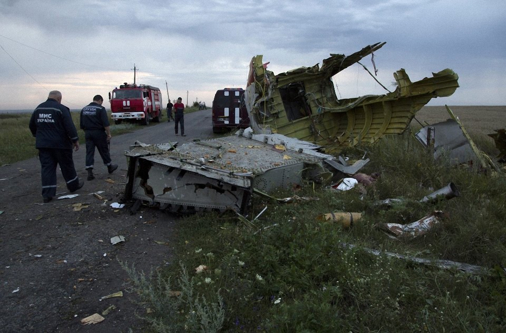 Катастрофа малазийского самолета в небе над Украиной-16