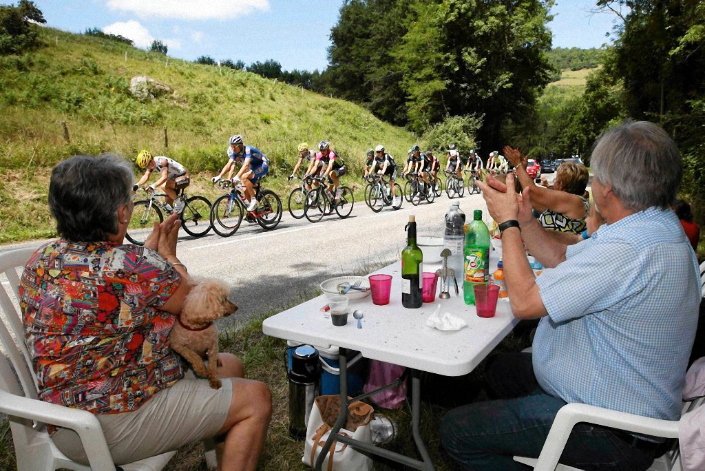 Самые креативные болельщики Тур де Франс 2014-5