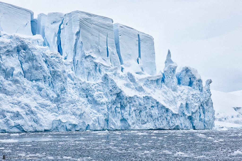 Ледяные скульптуры созданные самой природой-10