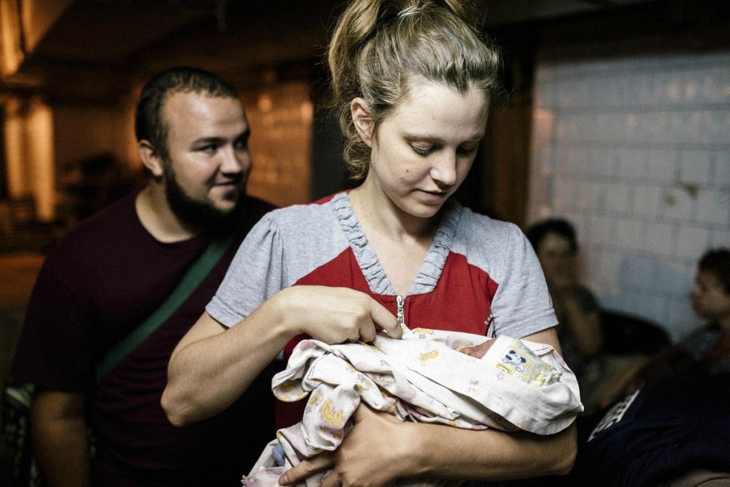 Спасаясь от войны - жизнь простых людей на востоке Украины-13