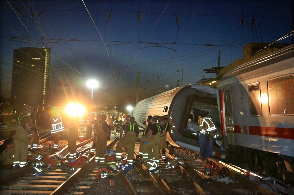 В Германии столкнулись два поезда-4