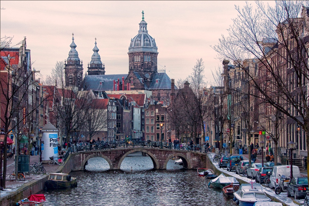 Амстердам в цифрах и фотографиях-1
