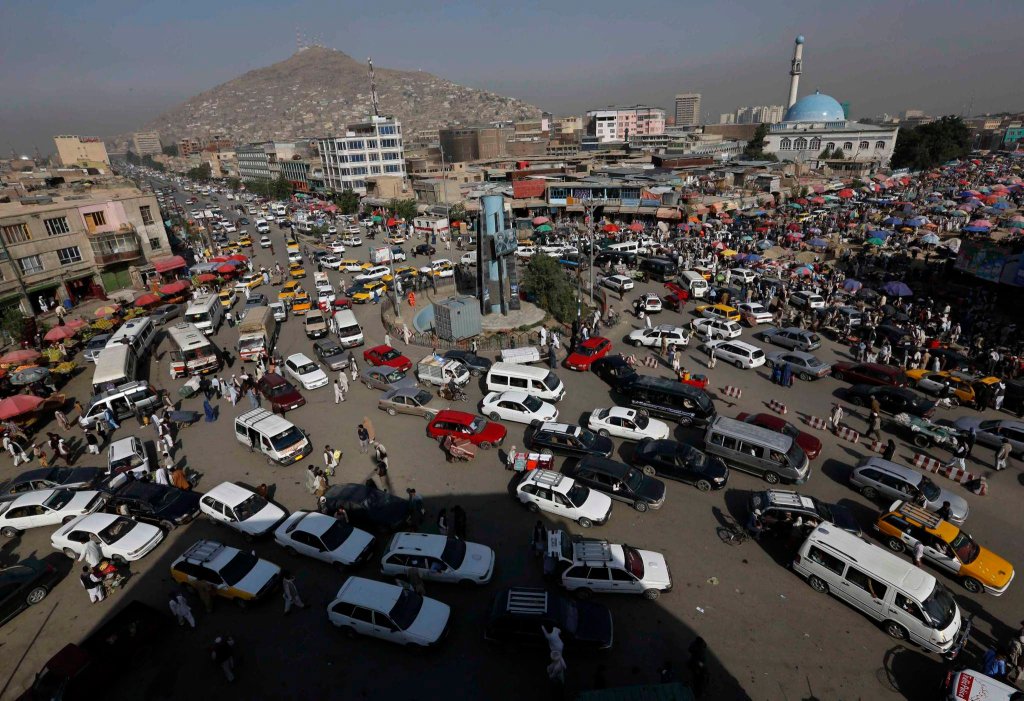 Как получают водительские права в Кабуле-20