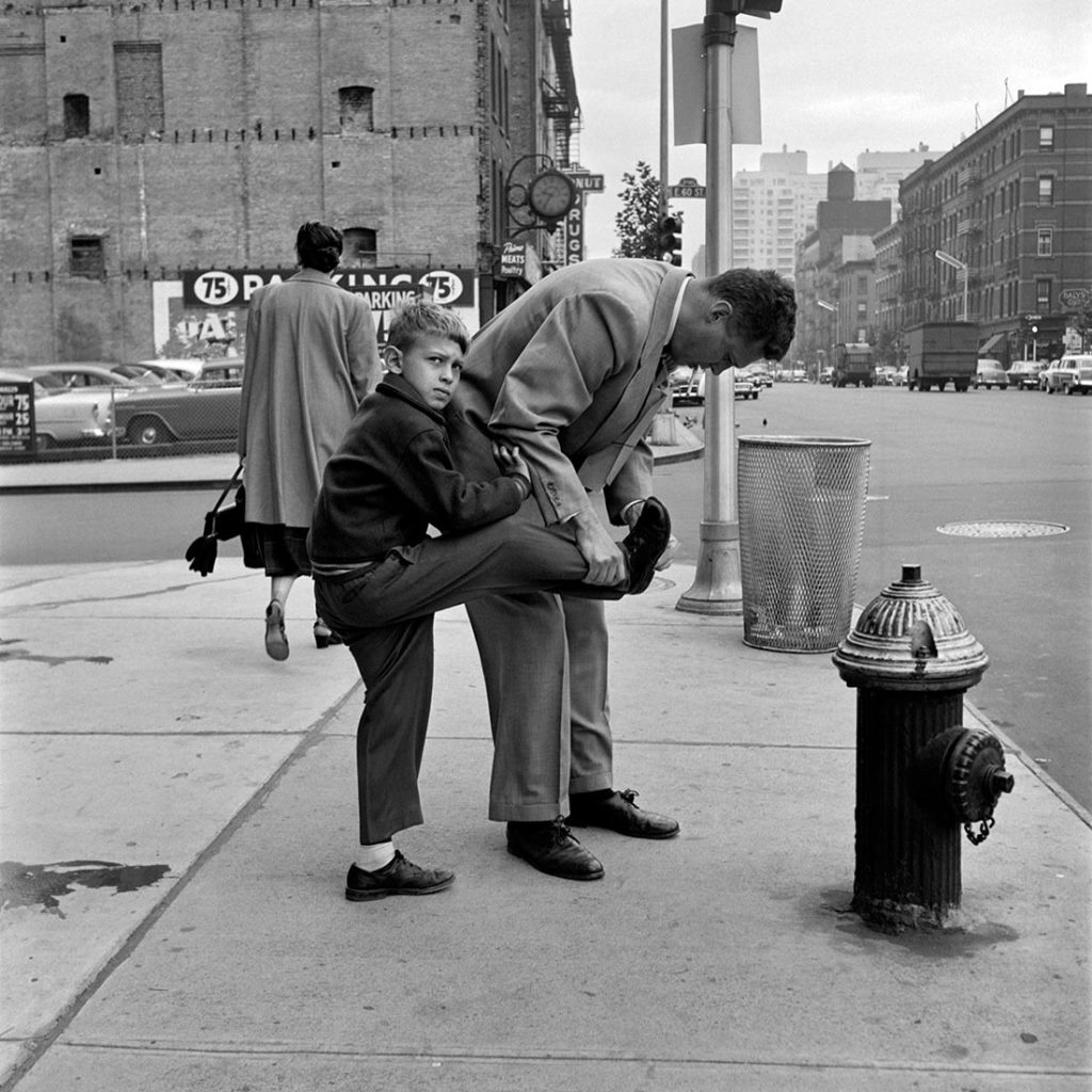 Уличные фотографии Америки 50-х годов-16