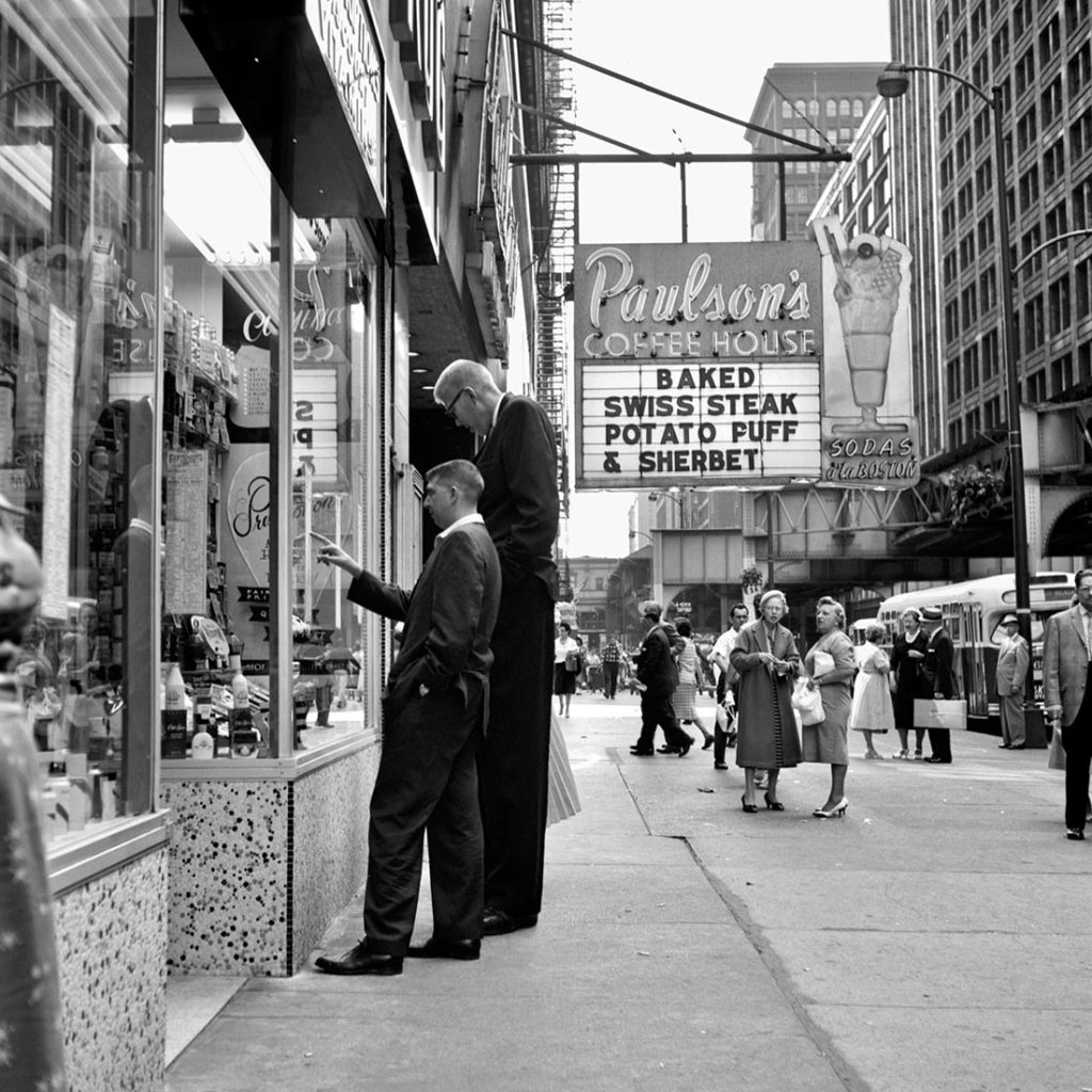 Уличные фотографии Америки 50-х годов-26