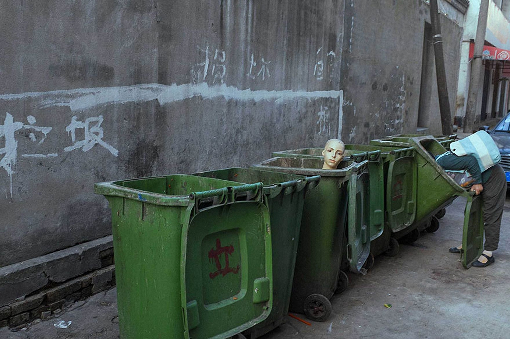 Забавные уличные фотографии из Китая-21