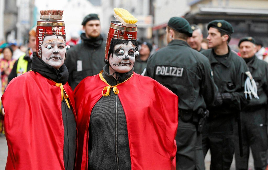 Сатирический карнавал в Германии-2