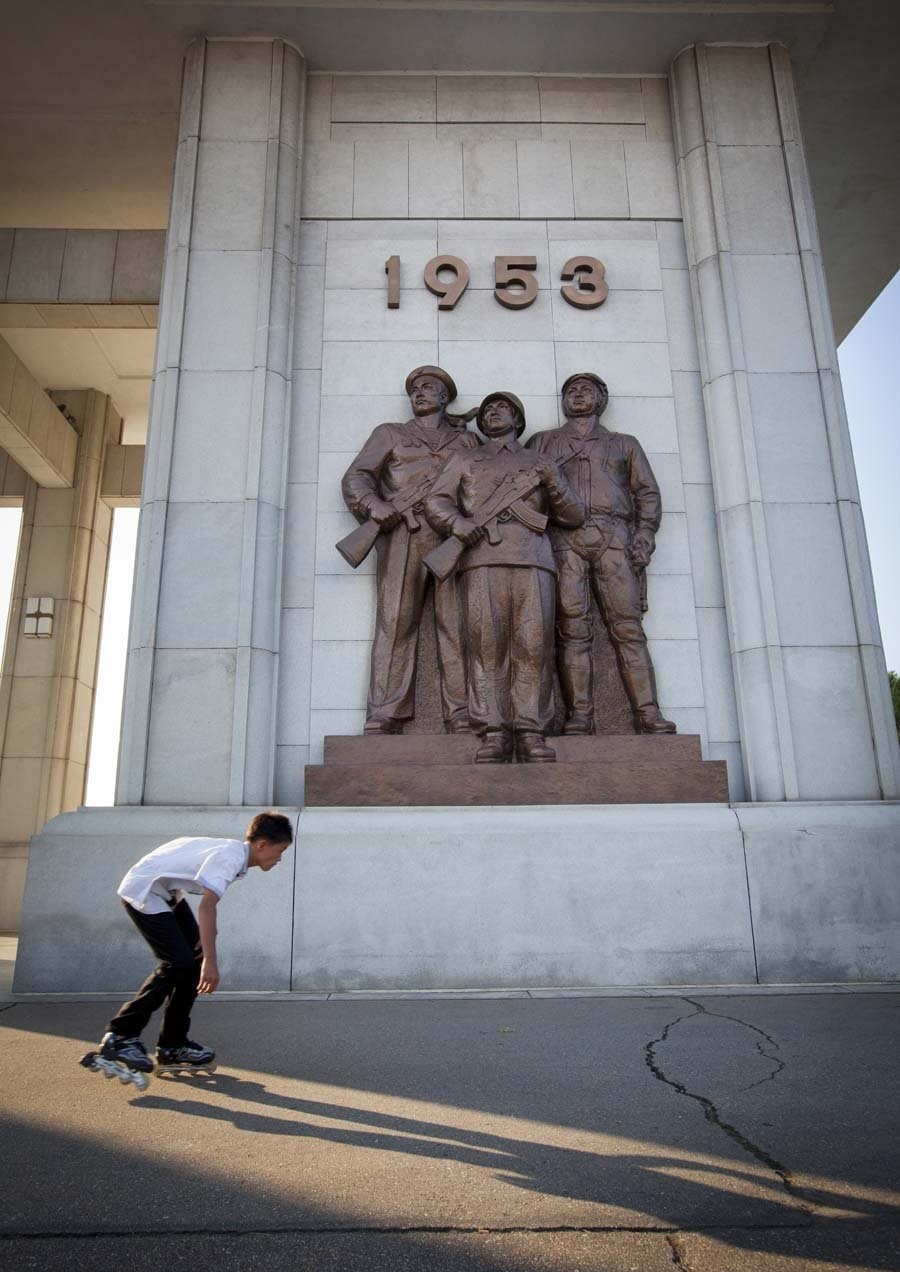 Абсурдная жизнь в Северной Корее-12