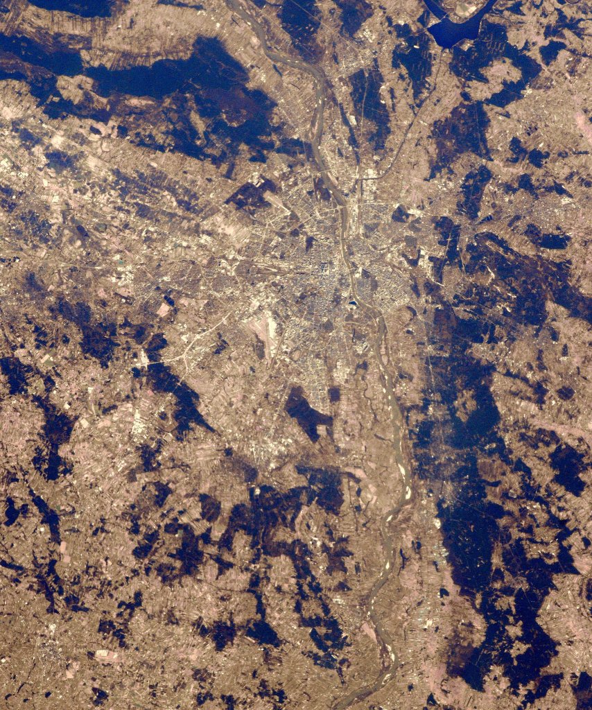 Как выглядят города из космоса-8