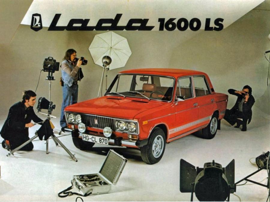 как СССР рекламировал автомобили-10
