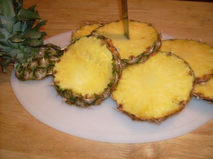 10 полезных свойств ананаса 6
