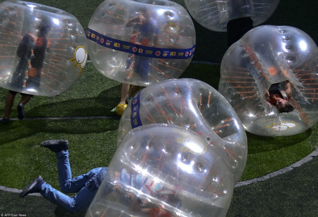 Футбол в пузырях 3
