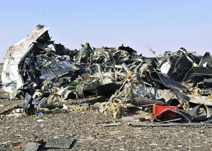 фотографии разбившегося самолета на Синайском полуострове-18