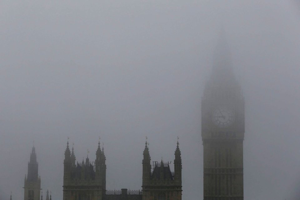 Лондон окутанный туманом-4