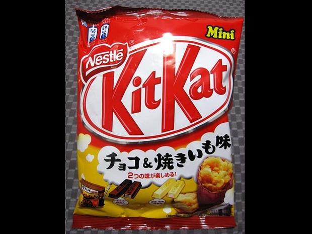 1. KitKat со вкусом печеного картофеля. Достигается это путем использования вкусоароматических добавок.
