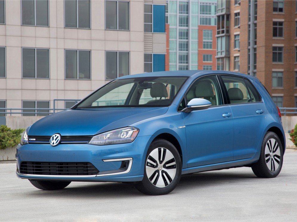 5. 2015 Volkswagen e-Golf