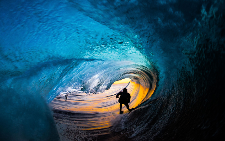 28. Серф-фотограф Лерой Белле сделал этот удивительный снимок серфера у южного побережья Нового Южного Уэльса. 