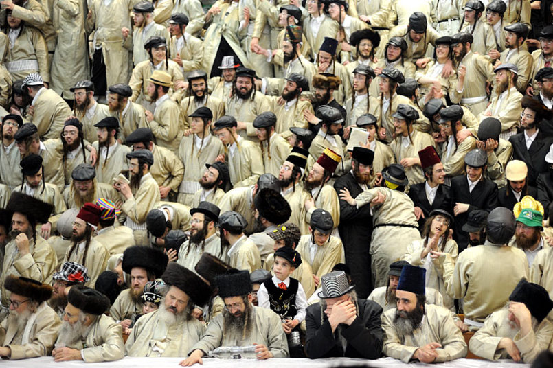 9. Ортодоксальные евреи отмечают праздник Пурим в Иерусалиме. Фото: Гили Яари.