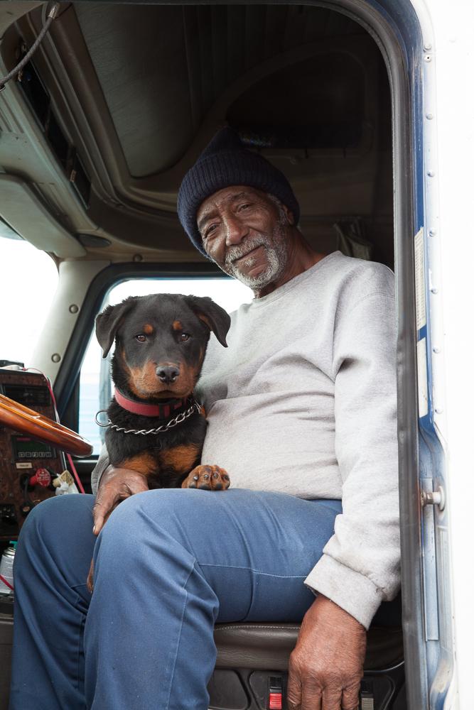 16. 75-летний Эдди Эдвардс уже 55 лет водит грузовик.