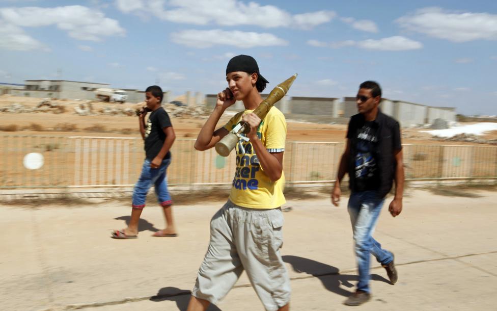 5. Юноша со снарядом РПГ. Ливия, Бенгази.
