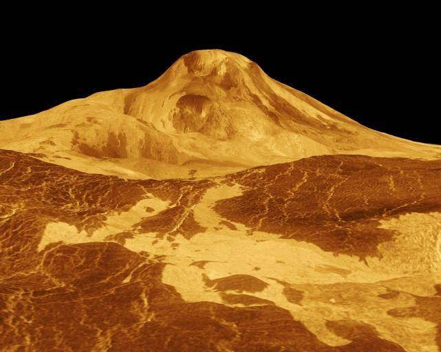 5. Посмотреть на потоки лавы на Венере.