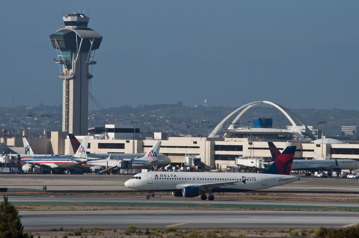 10. Международный аэропорт Лос-Анджелеса. Пассажирооборот – 74 937 004 пассажиров.