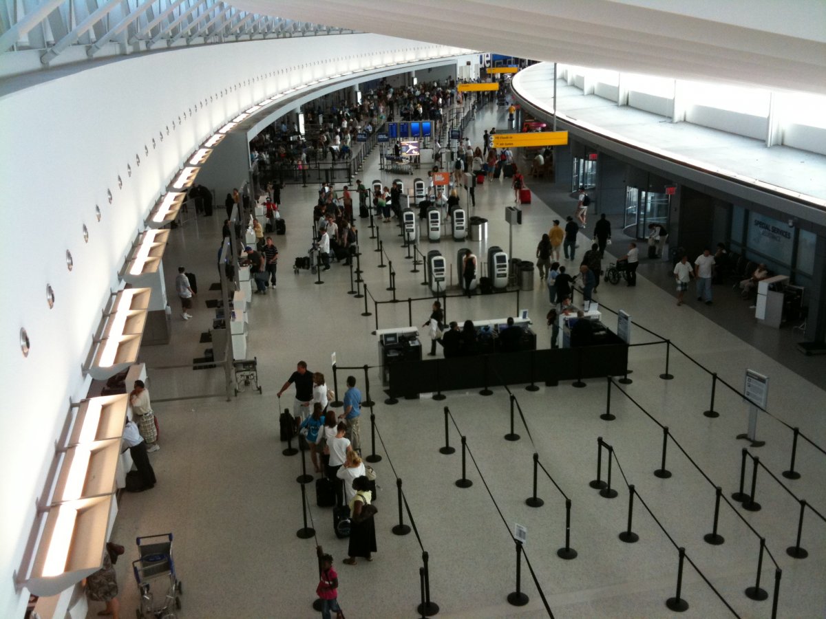 2. Международный аэропорт имени Джона Кеннеди. Пассажирооборот – 56 827 154 пассажиров.