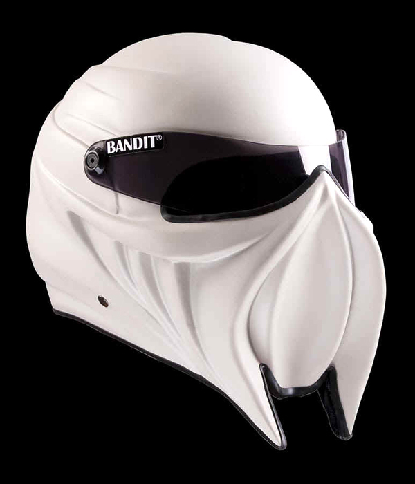 10. Шлем призрак, лимитированная версия от Bandit Helmets. 