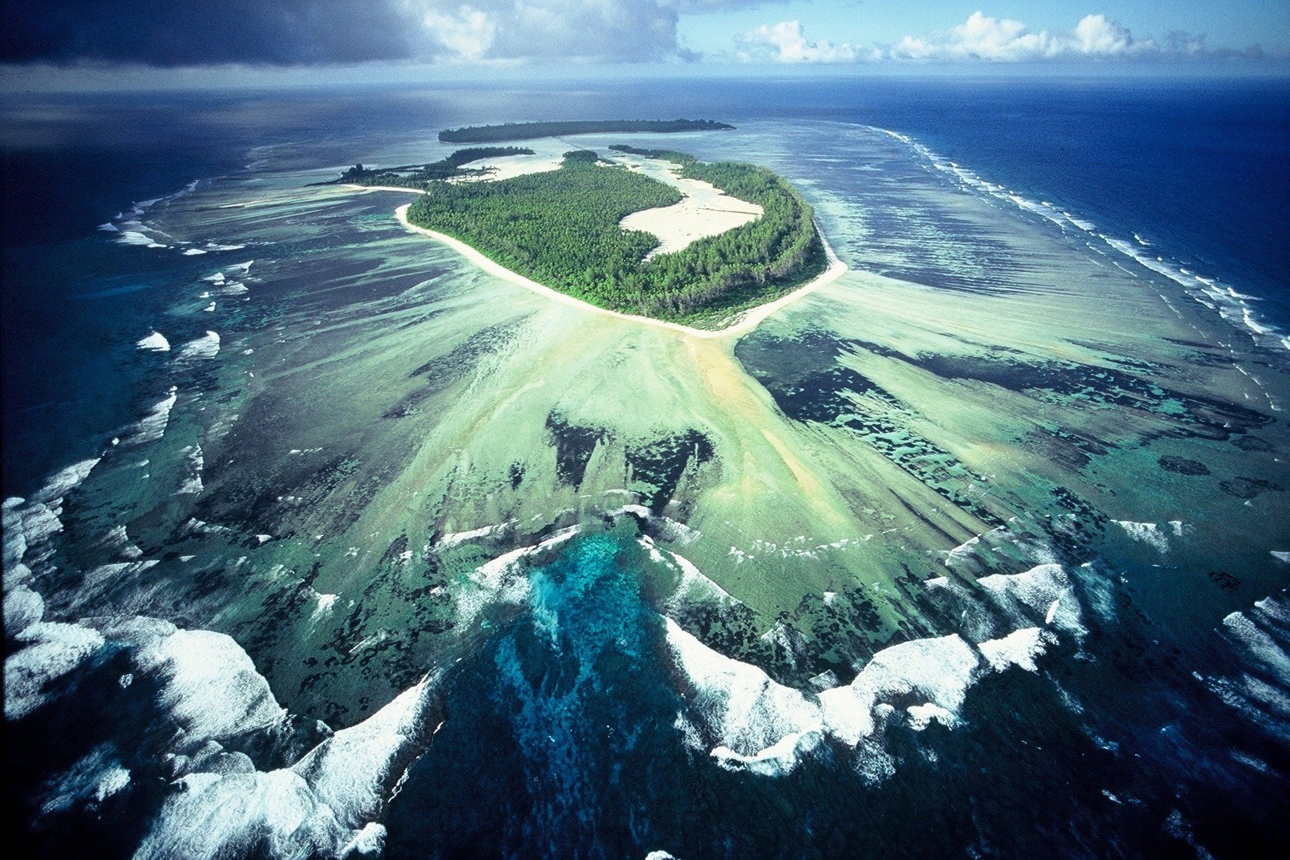 фотографию самого острова
