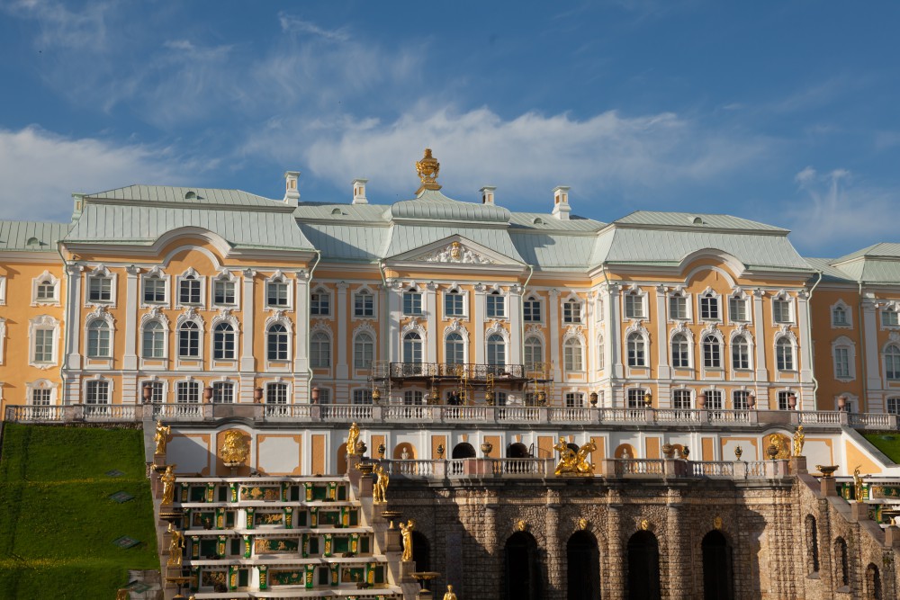 Большой петергофский дворец растрелли