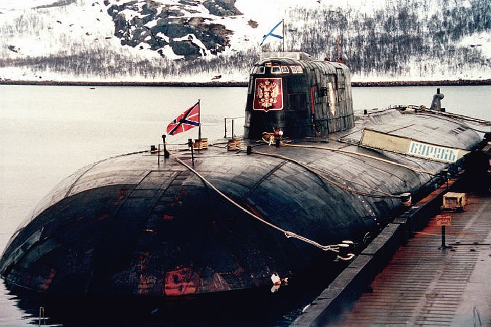 3. Катастрофа подводной лодки Курск.