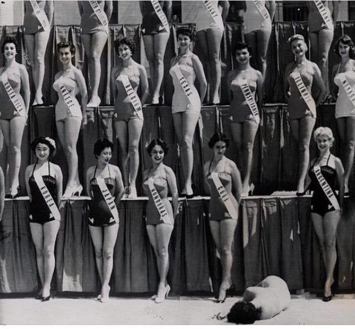 2. «Мисс Новая Зеландия» упала в обморок во время события «Мисс Мира», 1954.