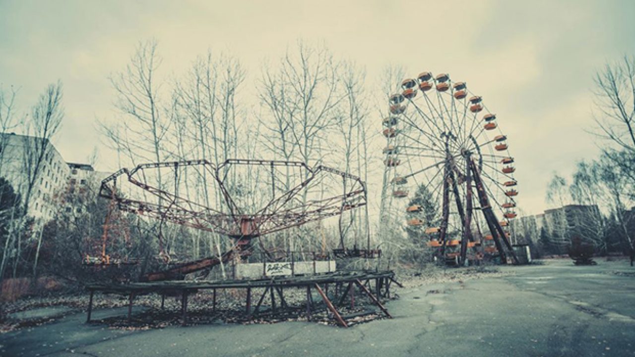 12. Парк развлечений в Припяти после Чернобыльской катастрофы.