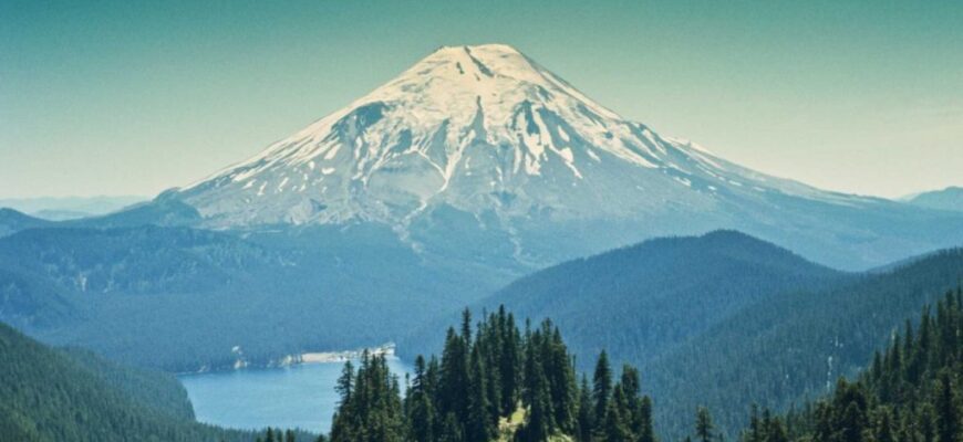 1683652468_turizm-pibig-info-p-gora-sent-khelens-turizm-instagram-2-1024x686-1