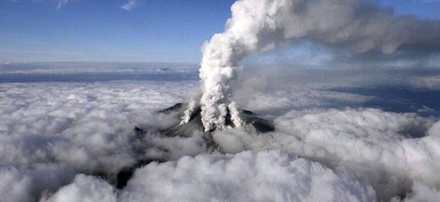 izverzhenie-vulkana-ontake-v-yaponii-1