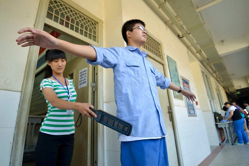 kitajskij-ekzamen-na-attestat-zrelosti-5