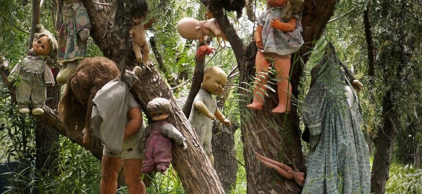 ostrov-kukol-rodom-iz-filma-uzhasov-12