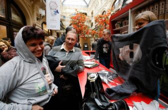 rossiyu-ohvatila-putinomaniya-1