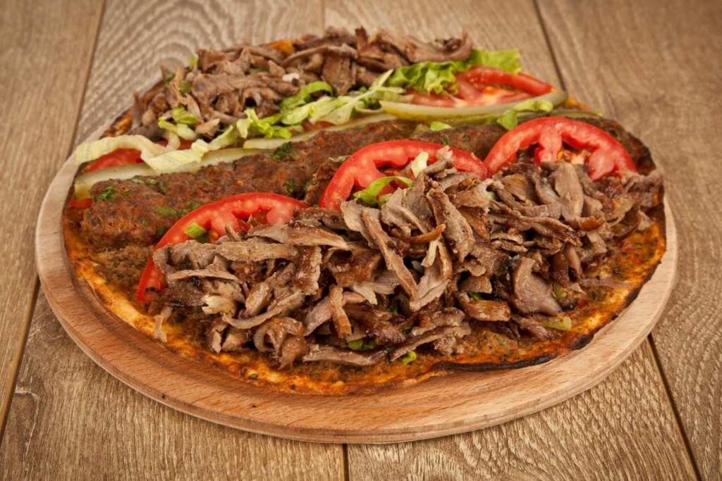 Самые необычные рецепты пиццы со всего мира-10