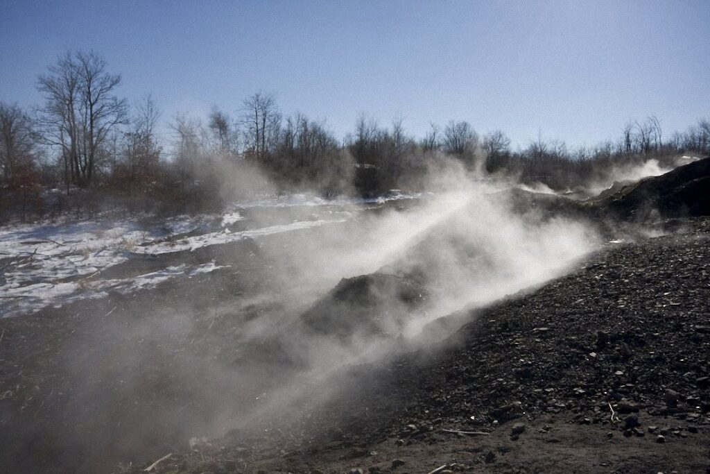 sentrejliya-goryashhij-gorod-iz-filmov-uzhasov-10