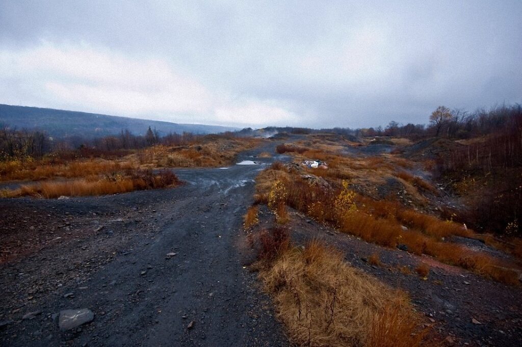 sentrejliya-goryashhij-gorod-iz-filmov-uzhasov-12