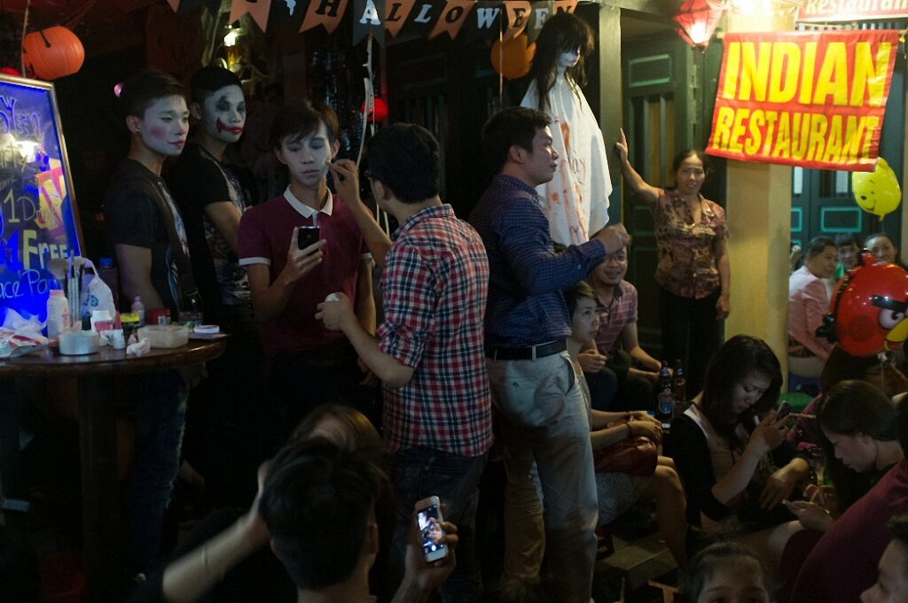halloween-in-vietnam-10
